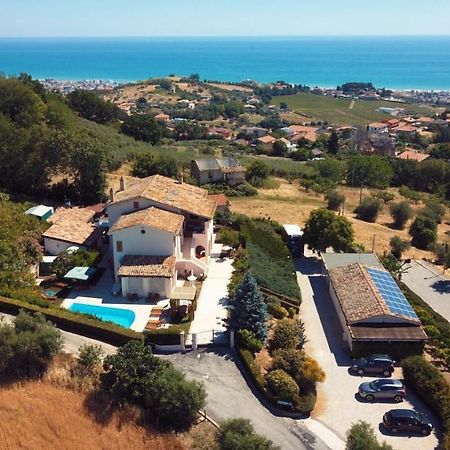 B&B Villa Floriana Tortoreto Luaran gambar
