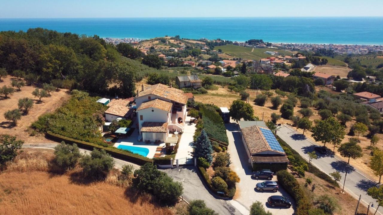 B&B Villa Floriana Tortoreto Luaran gambar